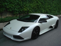 lamborghini_murcielago_blanc.jpg