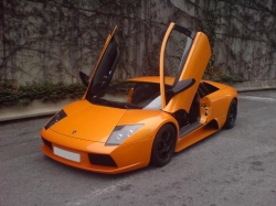 lamborghini_murcielago_orange.jpg